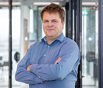 Sebastian Hiller